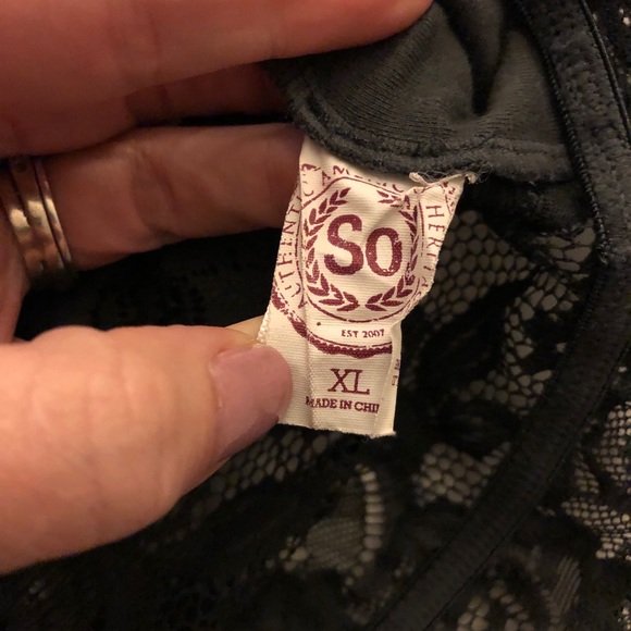 2 SO Bralettes Charcoal/Pink - Picture 9 of 12